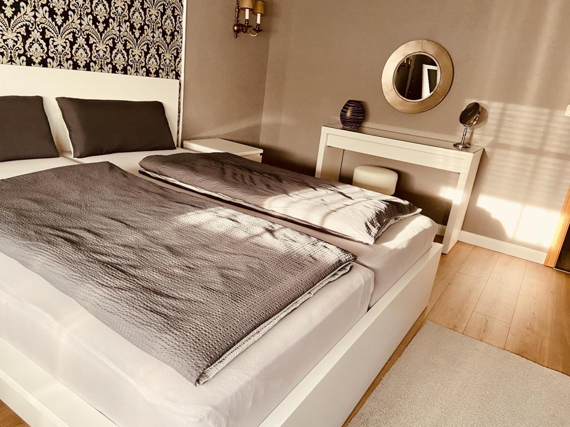ארפורט Casa Rehse I Stilvolles Apartment I 24H-Self-Check-In I Kostenlos Parken & Wlan I 55-Zoll-Smart&Kabel-Tv I Oepnv חדר תמונה